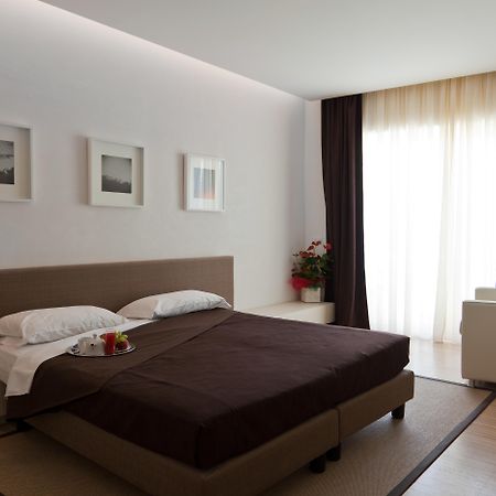 Hotel La Conchiglia Fregenae Habitación foto